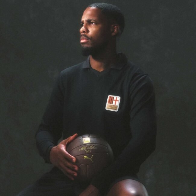 Black Milan 125th Anniversary Goalkeeper Kit