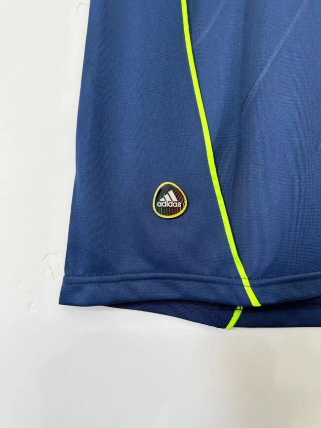 Real Madrid Away Jersey 2010/11 - Image 11
