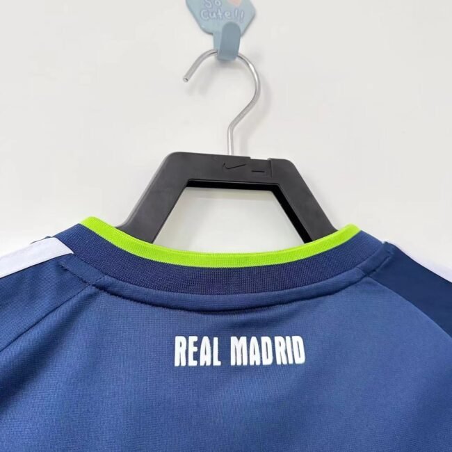 Real Madrid Away Jersey 2010/11