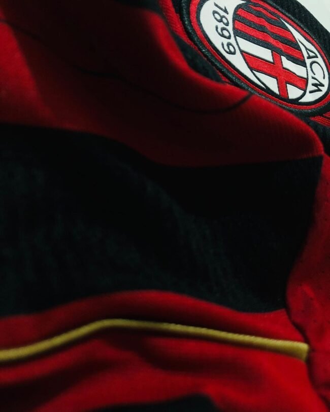 AC Milan Home Retro Jersey 2013/14 - Image 8