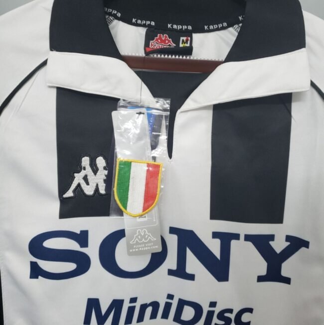Juventus Home Retro Jersey 1997/98 – Bild 3