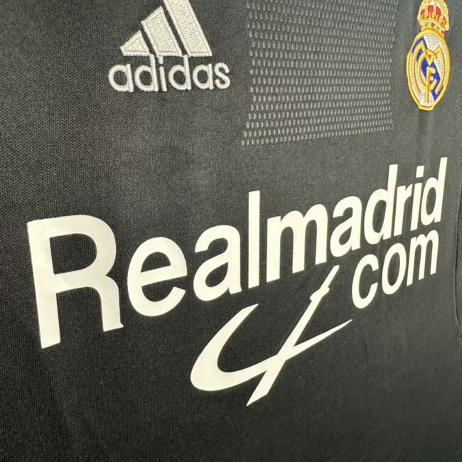 Real Madrid Away Retro Jersey 2001/02
