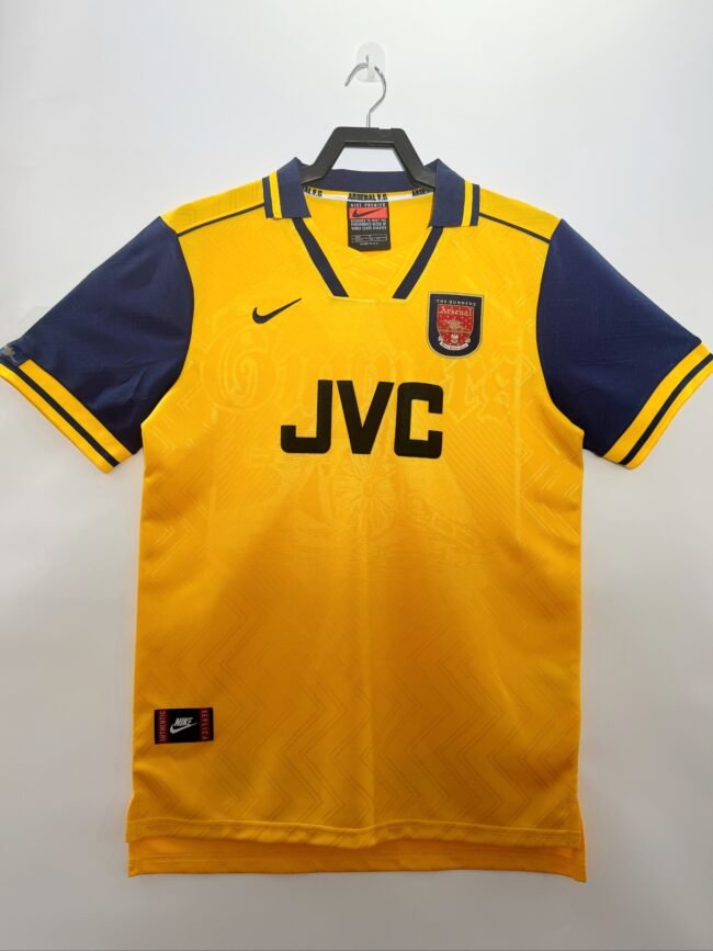 Arsenal Away Jersey 1996/97 - Image 3