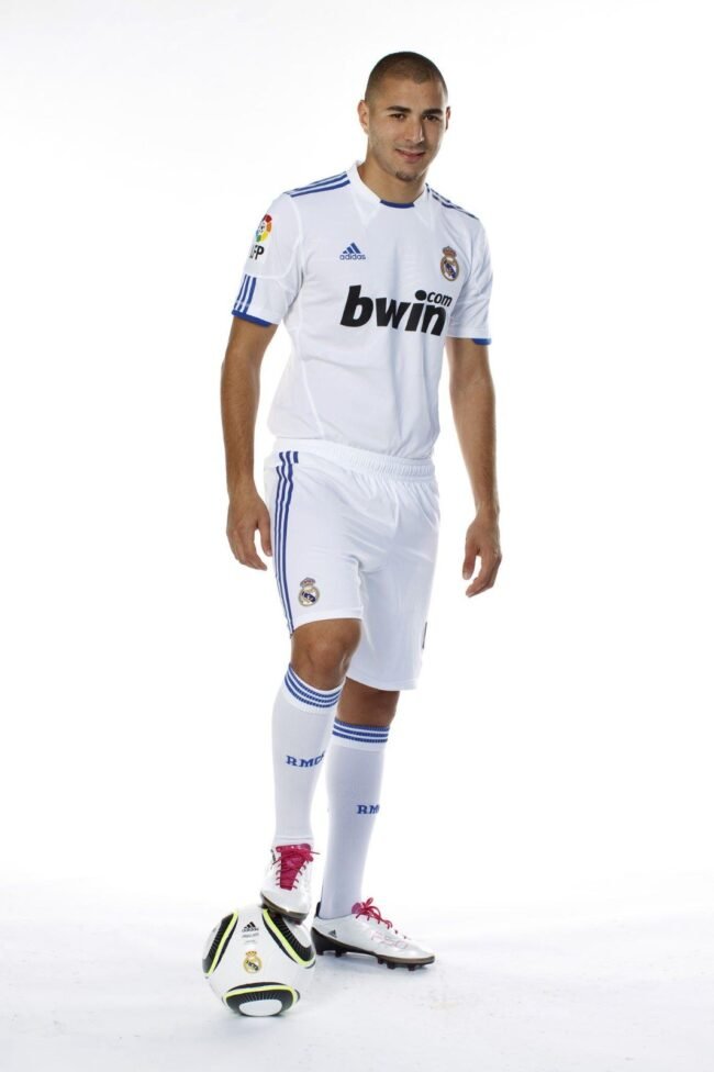 Real Madrid Home Jersey 2010/11 – Bild 3