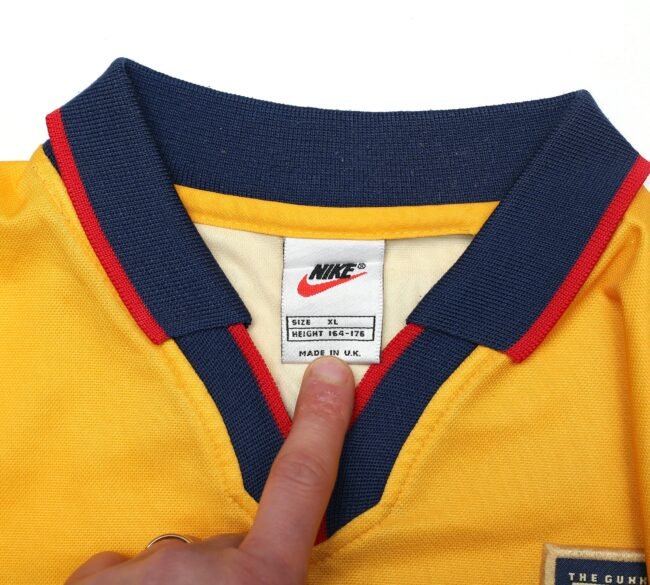 Arsenal Away Jersey 1997/99 - Image 5