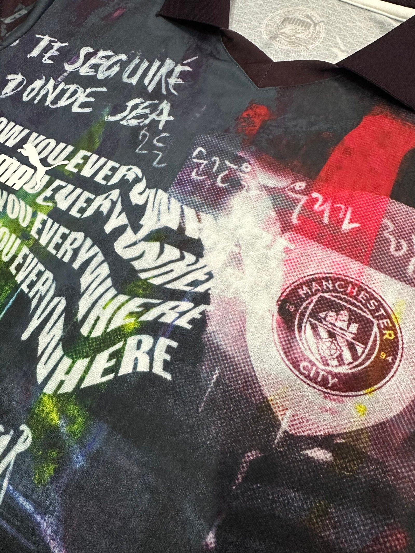 Manchester City Player Version Special Edition Jersey 25/26 Red - Image 3