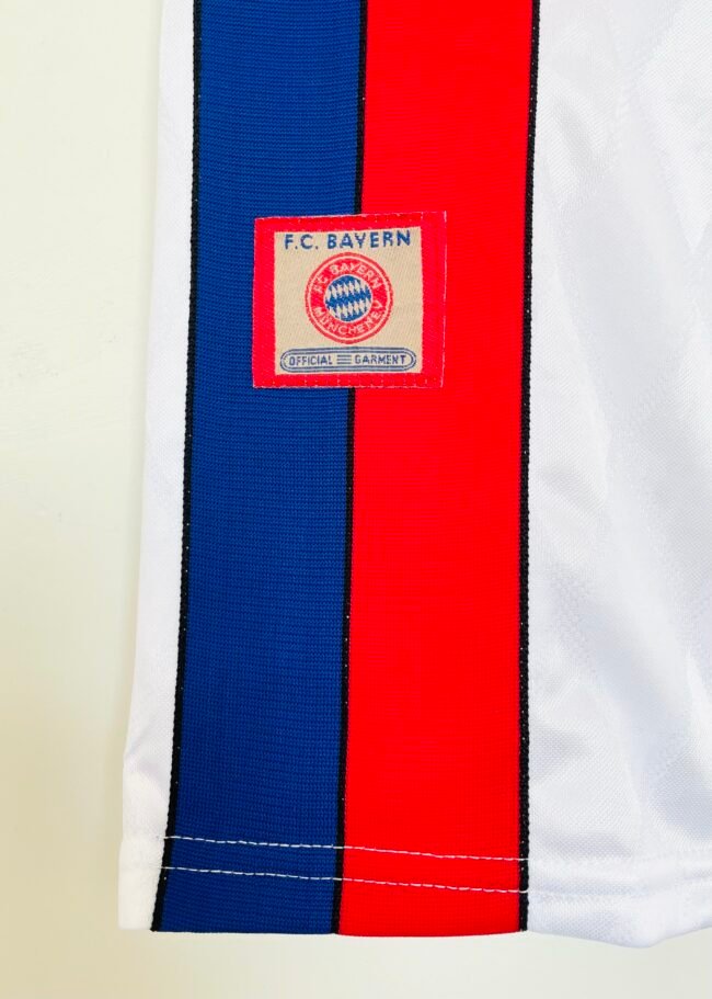 1998 - 1999 Bayern Munich away classic retro Jersey - Image 6