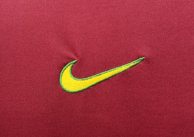 Portugal Home Retro Jersey 1998 - Image 5