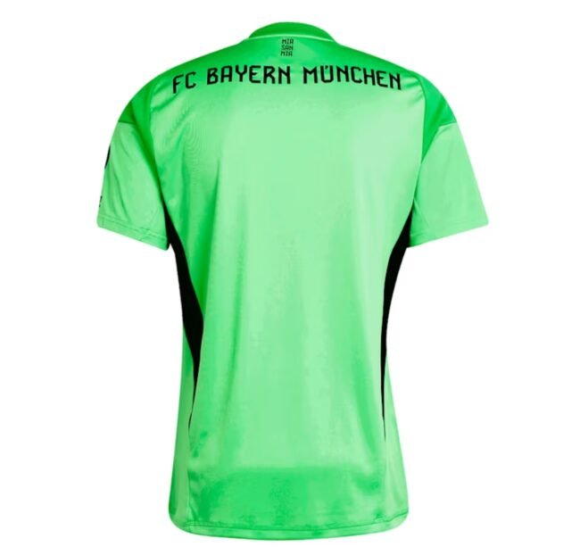 Bayern Munich Goalkeeper Jersey 2025/26 - Image 2