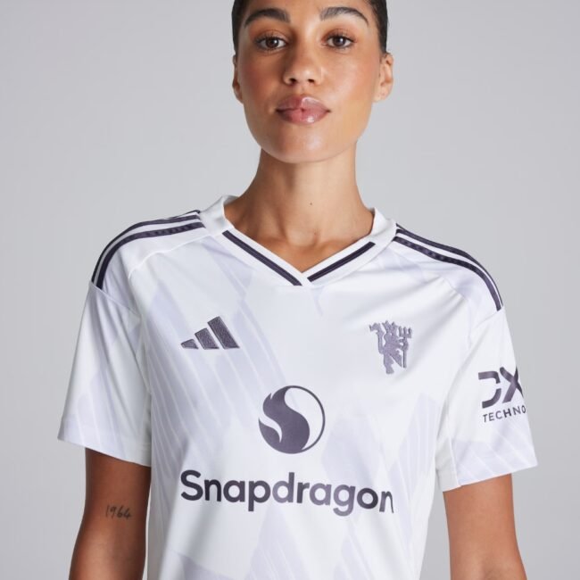 Women's Manchester United Away Jersey 2025/26