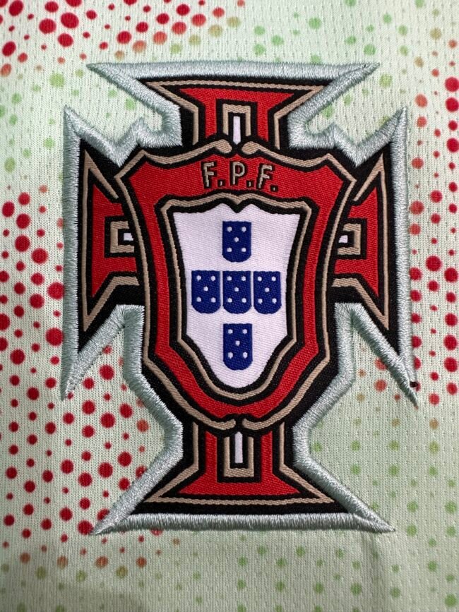 Portugal Women's Away Jersey 25/26 - Image 5