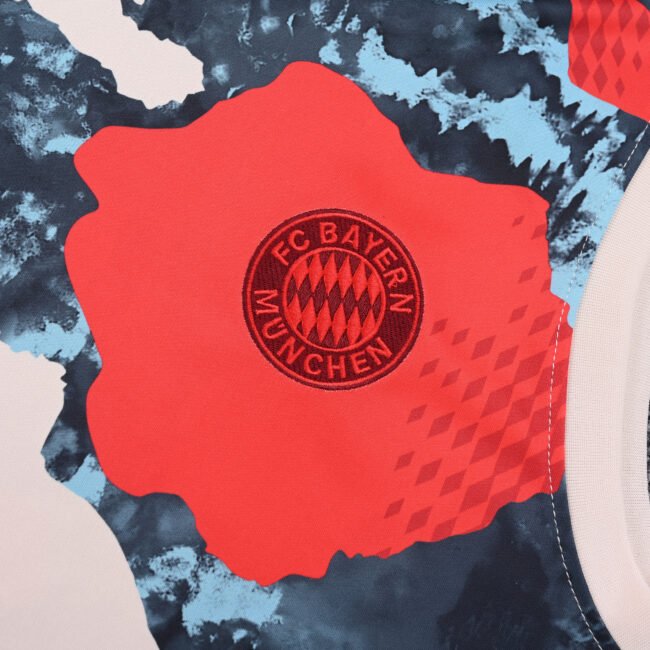 Bayern Munich Training Jersey 2025/26