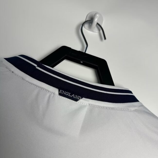 England Home Retro Jersey 2000/01