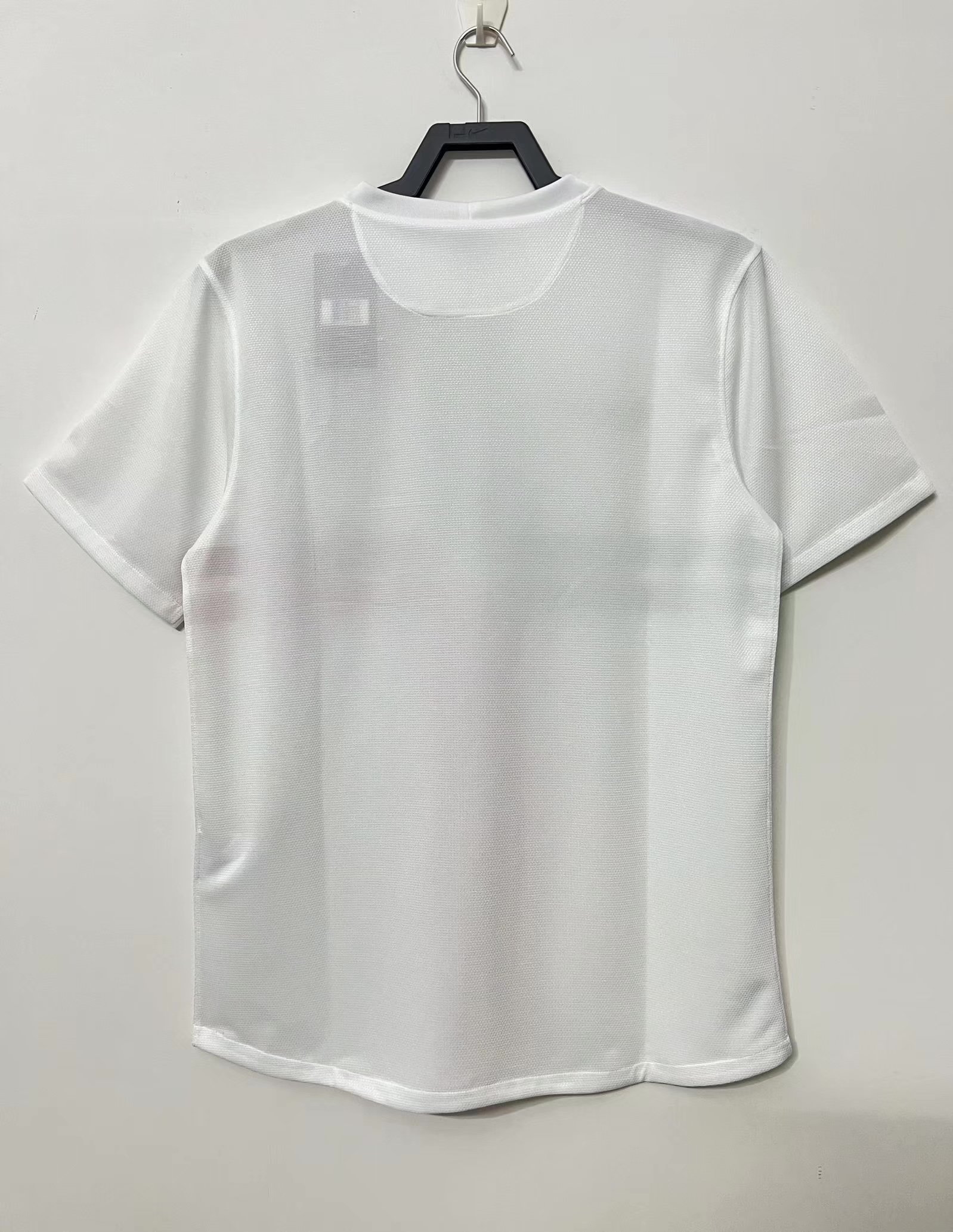 Portugal Away Retro Jersey 2012 - Image 2