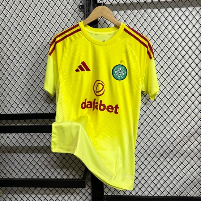 Celtic Goalkeeper Jersey 2025/26