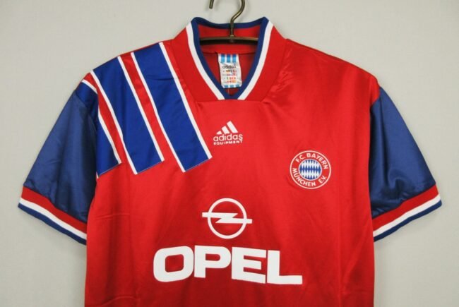 Bayern Munich Home Jersey shirt 1991 - 1993 - Image 3