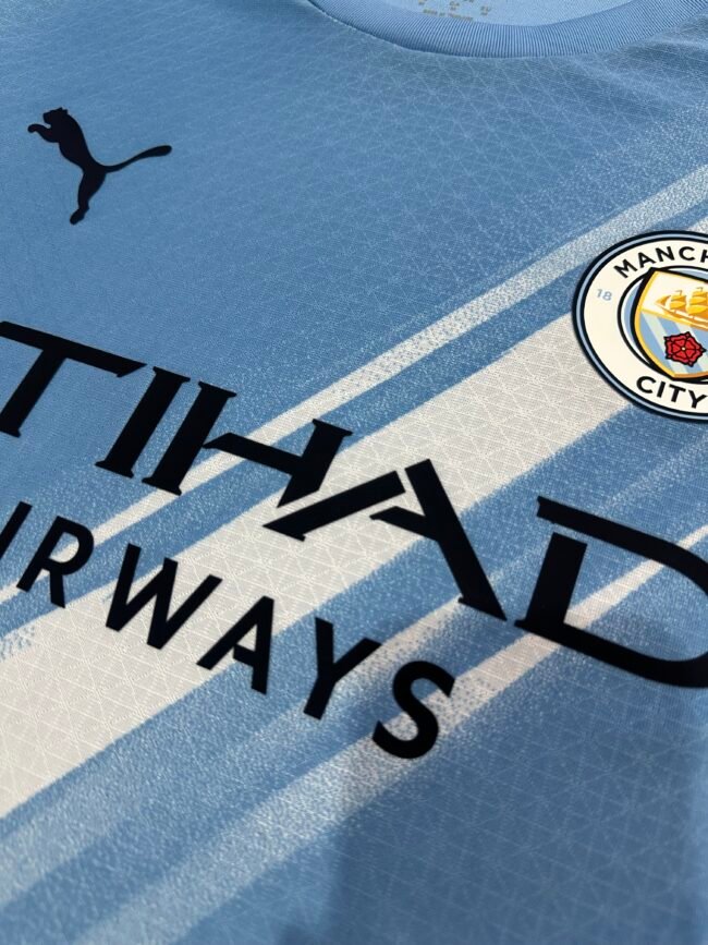 Manchester City Player Version Home Jersey 25/26 – Bild 3