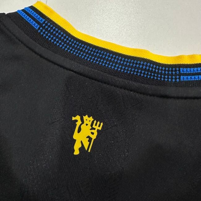 Manchester United Away Jersey Player Version 2025/26