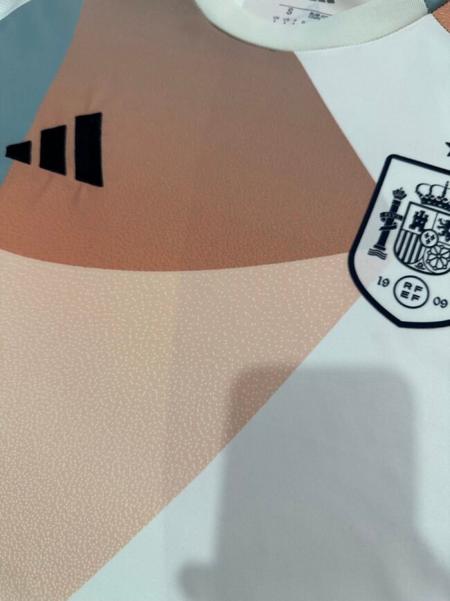 Spain Away Jersey 25/26 - Image 4