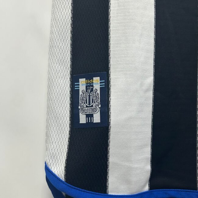 Newcastle United Home Retro Jersey 2000/01