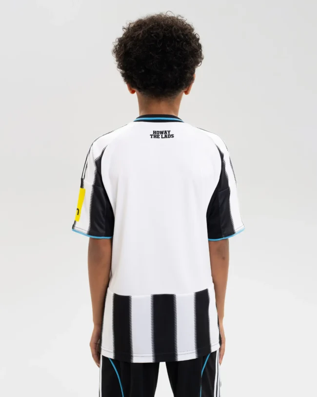 Kid's Newcastle United Home Jersey+Shorts 25/26 - Image 2