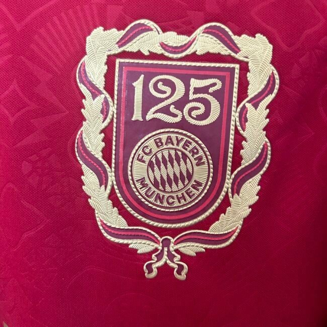 Bayern Munich 125th Anniversary jersey English Advertising