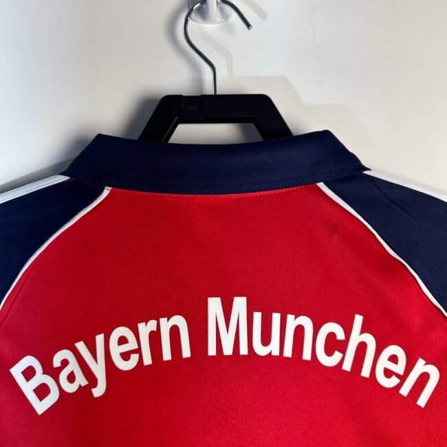 2000-2001 Bayern Munich Home Jersey