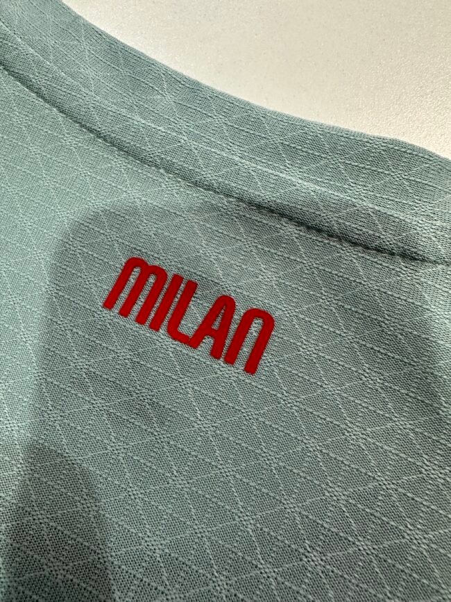 AC Milan GOALKEEPER Jersey Player Version 2025/26 – Bild 8