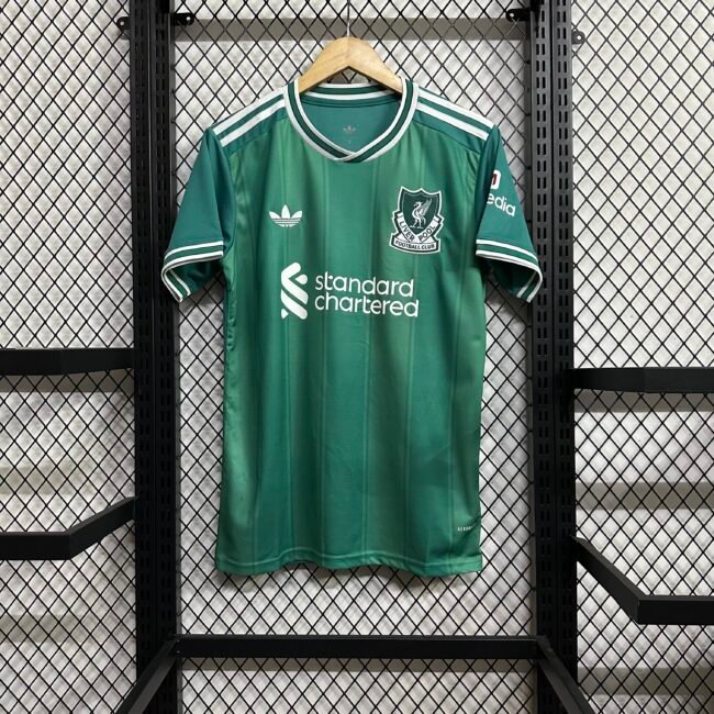 Liverpool Third jersey 2025/26
