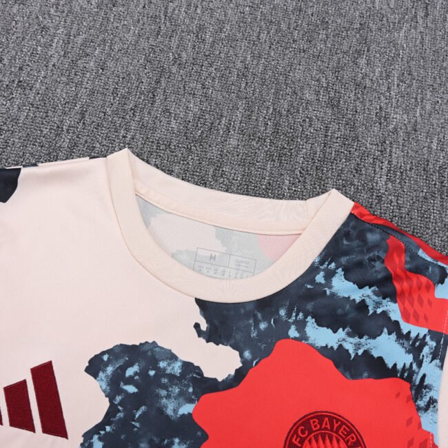 Bayern Munich Training Jersey 2025/26