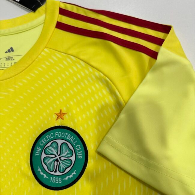 Celtic Goalkeeper Jersey 2025/26