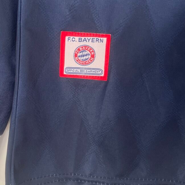 1997-99 Bayern Munich home long sleeves