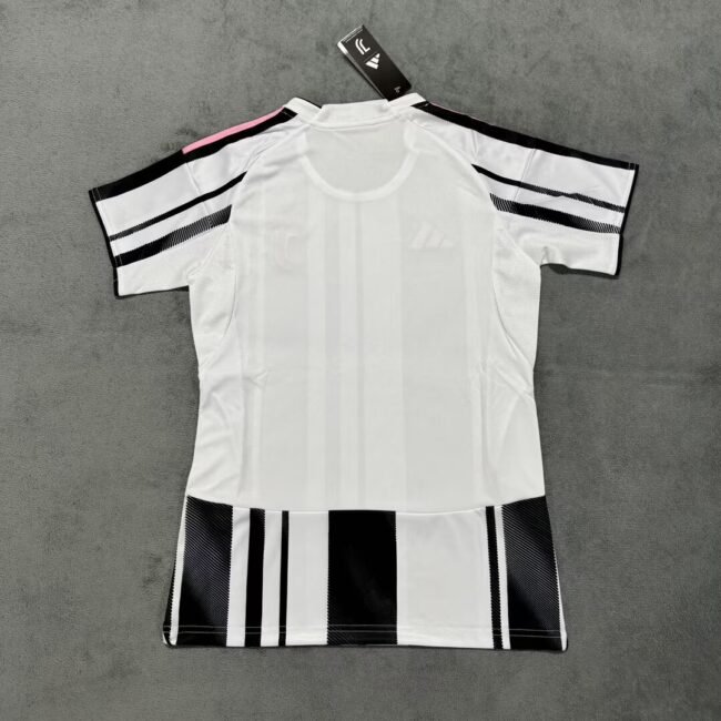 Women's Juventus Home Jersey 2025/26