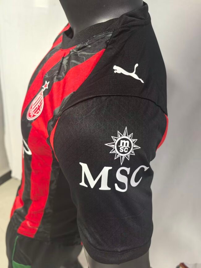 AC Milan Home Jersey Player Version 2025/26 – Bild 4