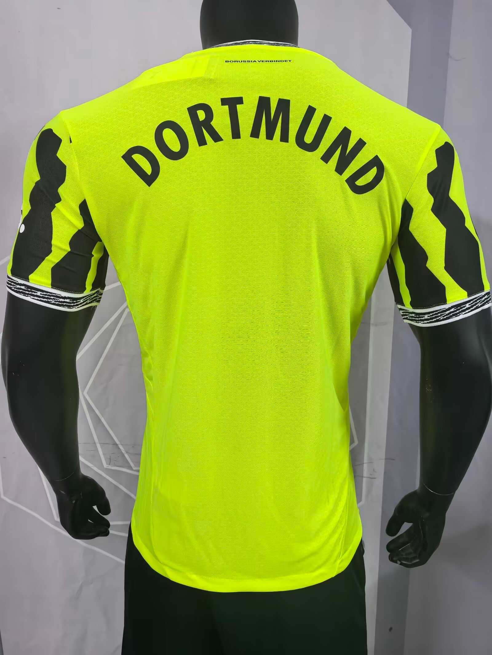 Borussia Dortmund Special Edition Jersey Player Version 2025/26 - Image 2