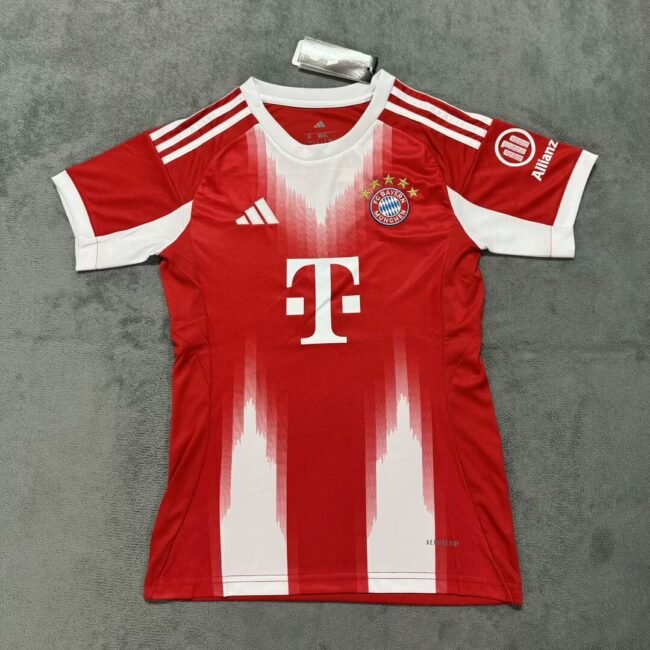 Women's Bayern Munich Home Jersey 2025/26
