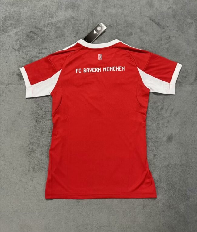 Women's Bayern Munich Home Jersey 2025/26 - Image 2