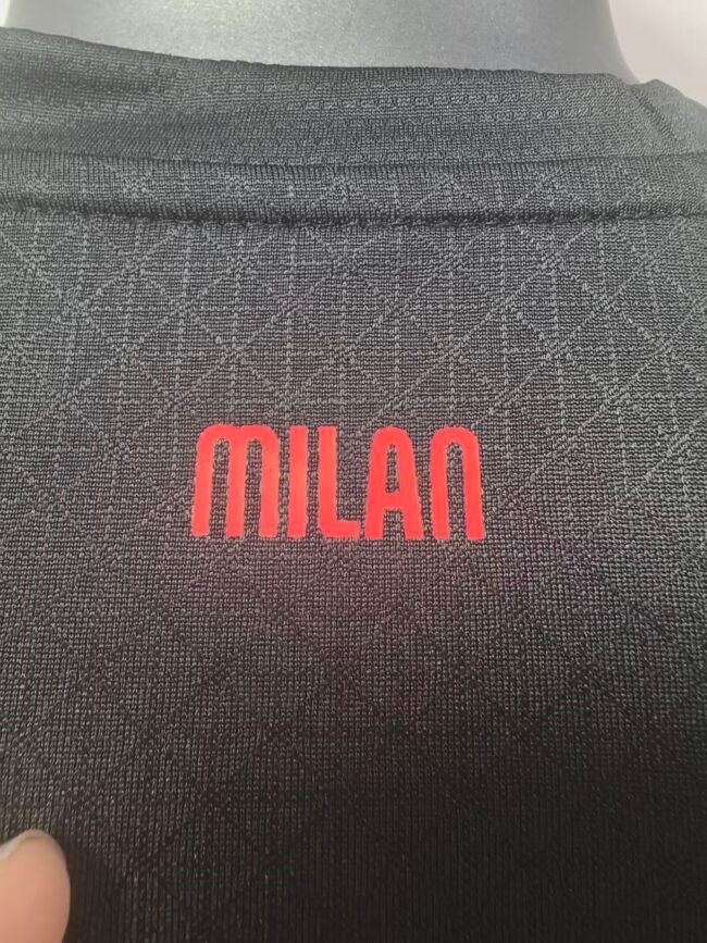 AC Milan Home Jersey Player Version 2025/26 – Bild 6