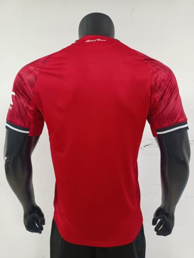 Manchester United Home Jersey Player Version 2025/26 - Image 2