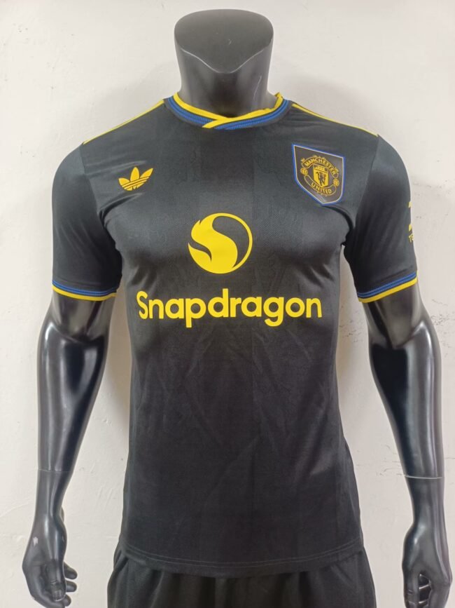 Manchester United Away Jersey Player Version 2025/26